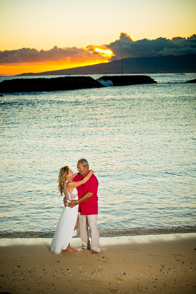 wedding anniversary photography in Hawaii