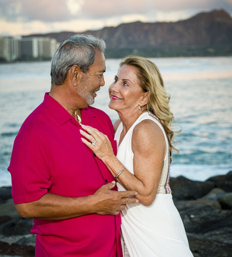 Hawaii wedding photographer anniversary photography